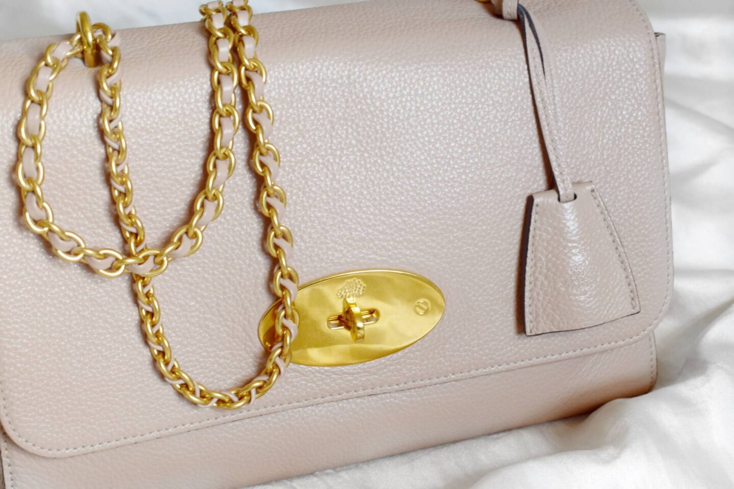 Mulberry Lily: Identical bag in two colours - Happy High Life