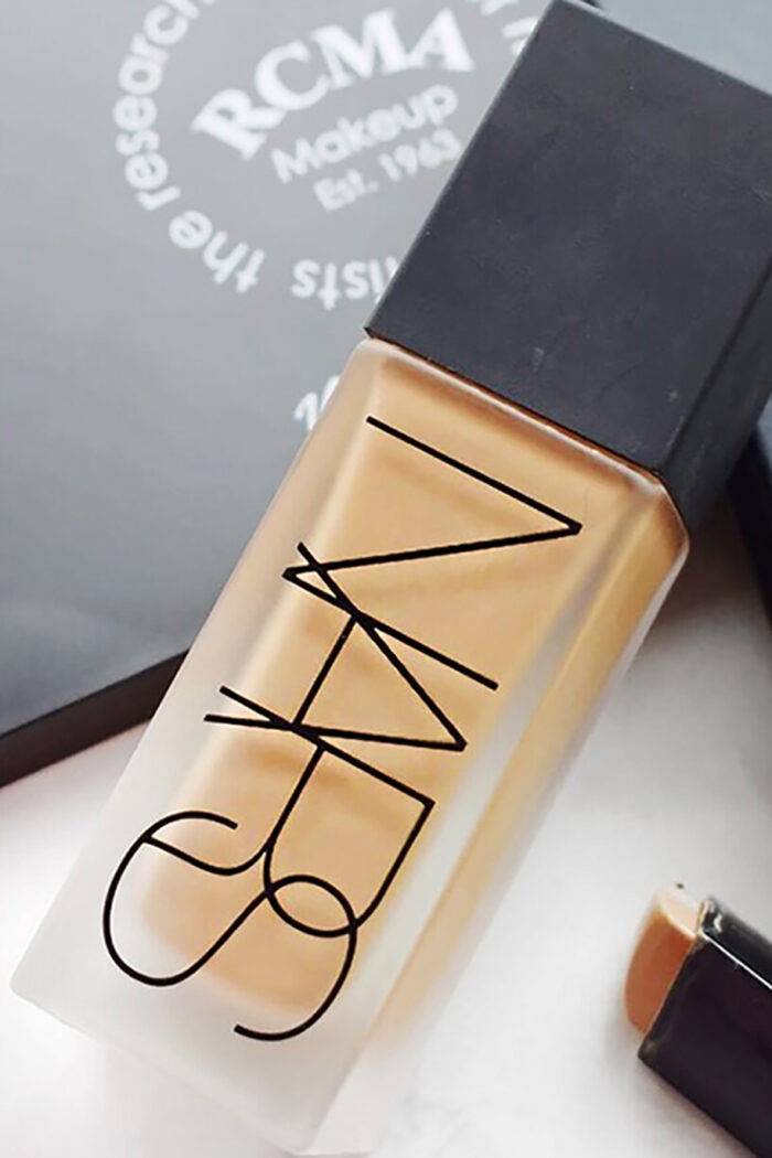 Nars All Day Luminous Weightless Foundation – A Farewell